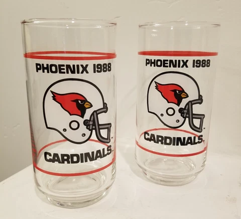 Nostalgic Pair Of Vintage 1988 Arizona Cardinals Glass Set/Mint Condition Cover
