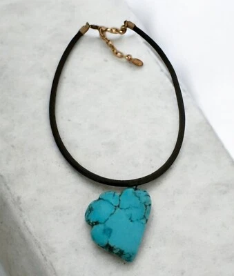 Collar con cordón de cuero negro colgante turquesa Marjorie Baer SF Foto 1 de 4
