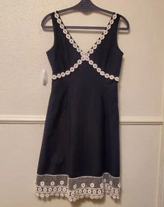 J. Vestido Crew Sin Mangas Cuello en V Corte Imperio Ojales Encaje Forrado Para Mujer Talla 2 - Imagen 1 de 18