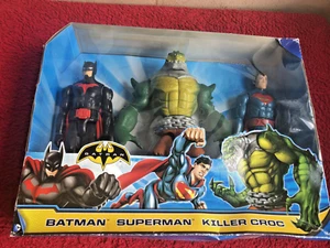 COLLECTIBLE RARE BATMAN - SUPERMAN - KILLER CROC - DC COMICS - 12" FIGURE SET - Picture 1 of 3