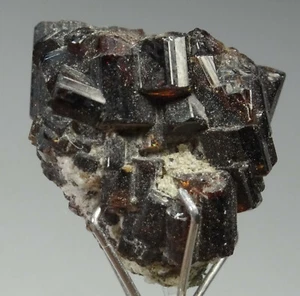10 CARATS ZAGI’s BROWN VISSUVIANITE & FELDSPAR FROM PAKISTAN, (Vis-27) - Picture 1 of 4