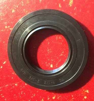 RILEY 2.5 & PATHFINDER rear axle differential pinion seal. ATC 7085 - Image 1 of 2