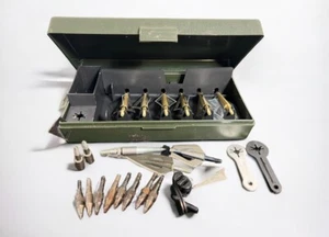 Vintage Mtm Molded Products Co BH-1 Broadhead  Box With Accessories Green - Picture 1 of 17