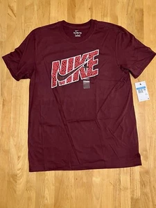 Camiseta para hombre Nike, manga corta, talla mediana. - Imagen 1 de 3