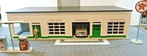 Custom Model Garage/Gas Station/Store/Office 1/24-25 Diorama Finished - Picture 1 of 8