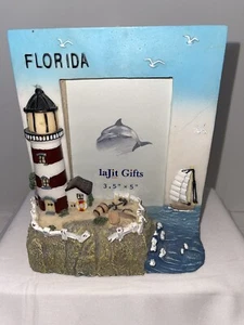 Lighthouse 3.5x5” Decorative 3D Free Standing Picture Frame - Picture 1 of 8