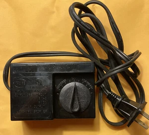 LIFE-LIKE 583405 Hobby Transformer for HO or N Scale Trains, Black Case 390-J - Picture 1 of 2