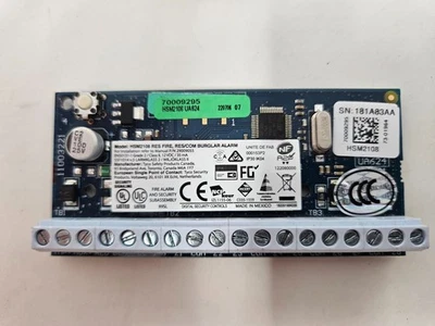 DSC Hardwired Security Expansion HSM2108 - Image 1 of 2