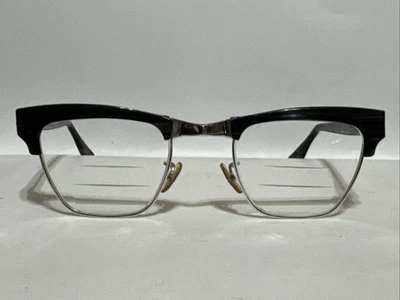 Monturas de gafas vintage con borde de cuerno ojo de gato Bausch & Lomb 1/10 12K GF llenas de oro Foto 1 de 4