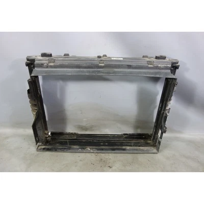 BMW E60 2005-2010 serie 5 E63 soporte de marco de montaje de radiador M54 N52 N62 OEM Foto 1 de 4