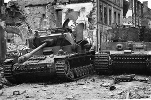 WW2 - Villers-Bocage - Chars allemands Panzer IV et Tigre hors d'usage - Picture 1 of 1