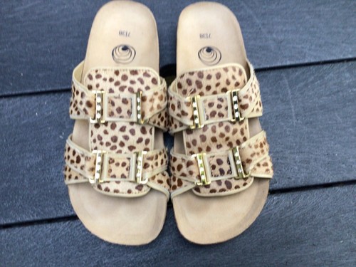 NEW BALANCE Sandali in pelle EuroWellness Balance nuovi senza scatola