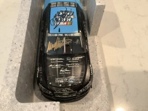 MARK MARTIN, HENDRICK & CHILDRESS AUTOGRAPHED 2017 HOF DIECAST, PROGRAM & CARDS - Picture 1 of 18
