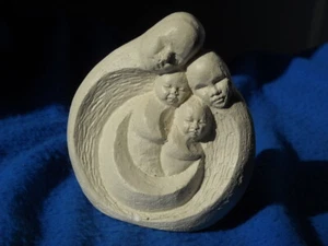 Original Geert Kunen Figurine Family Sculpture Statue Clay Art Pottery 10,5 cm  - Picture 1 of 8