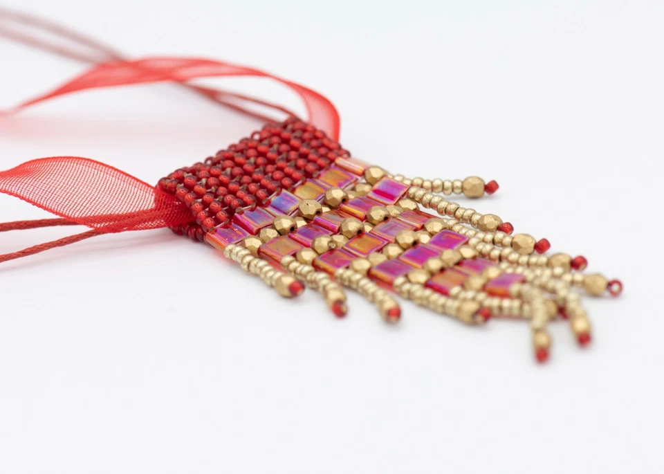 Anhänger Rot Gold Kettenanhänger Damen Schmuck handarbeit glasperlen fransen  - Bild 1 von 4