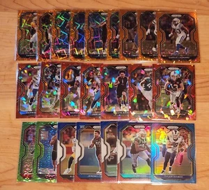 Lotto 23 carte 2020 Prizm NFL Rookie RC rosso arancione verde chiaro blu ghiaccio laser discoteca - Foto 1 di 5