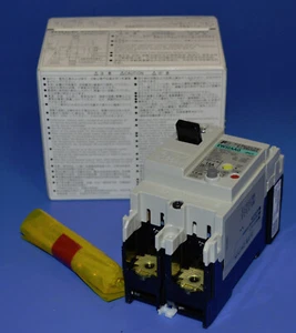 NEW FUJI Residual-current Circuit Breaker EW32AAG 2P 15A - Picture 1 of 7