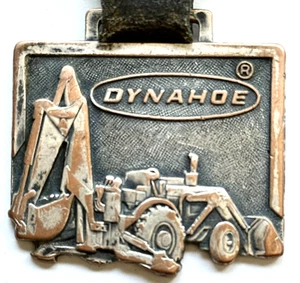 VINTAGE DYNAHOE CONSTRUCTION EQUIPTMENT FROM CALLAHAN NJ KEY CHAIN KEY RING FOB - Picture 1 of 4