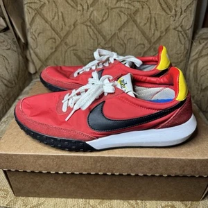 Nike Roshe Waffle Racer quasi nuove University rosse nere gialle 845089-600 da uomo 8,5 usate in ottime condizioni! - Foto 1 di 9