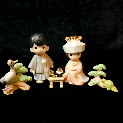 RARO Precious Moments Juego de Boda Japonés Asiático Exclusivo 5 piezas Borde Dorado Usado en Excelente Condición Foto 1 de 4
