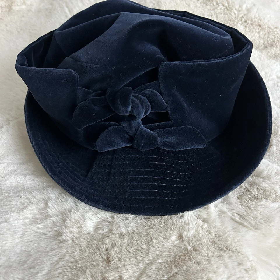 Sombrero de terciopelo de felpa azul profundo Liz Claiborne para mujer Foto 1 de 4