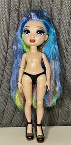RAINBOW HIGH Serie 2 Amaya Raine Puppe nude aber hat mit Schuhen blaue Haare! - Bild 1 von 3