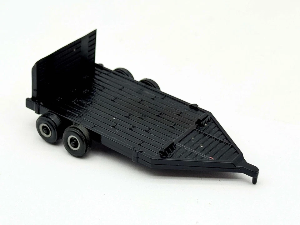1/64 Black Implement Trailer - Image 1 of 1