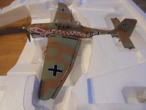 FRANKLIN MINT ARMOUR B11B268 98133 1/48 JUNKERS JU 87B-2 STUKA TROPICAL "SNAKE" - Bild 1 von 10
