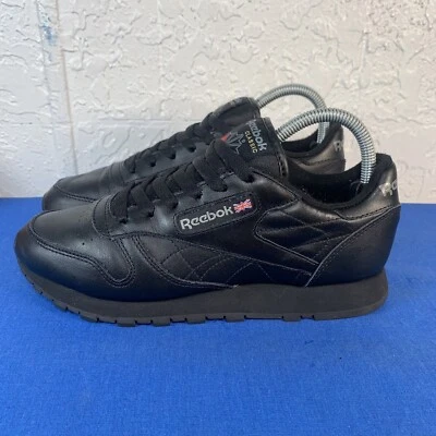 Zapatillas deportivas Reebok clásicas para mujer talla 7,5 triple negras Foto 1 de 4
