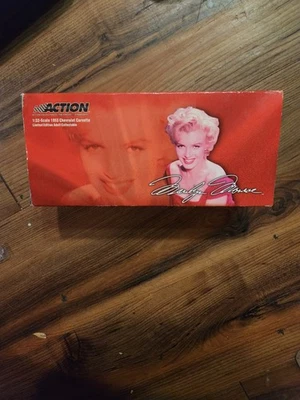 Marilyn Monroe 1953 Corvette LTD Edition 2003 Action 1/32 scale 1/3802 diecast - Image 1 of 4