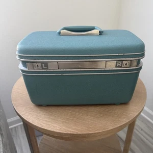 SAMSONITE Silhouette Aqua Turquoise Train Case style 1212 USA With Key! - Picture 1 of 5