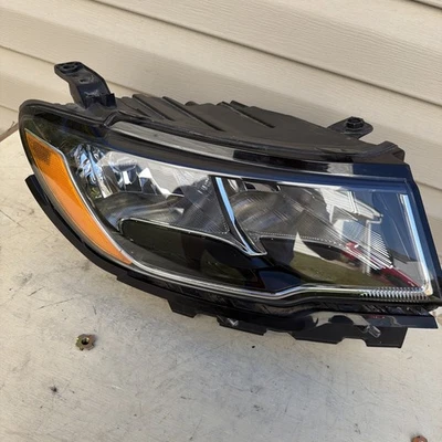 Оригинальная б/у галогенная фара со стороны пассажира для Jeep Compass RH 2017-21 P55112706AF - Изображение 1 из 4