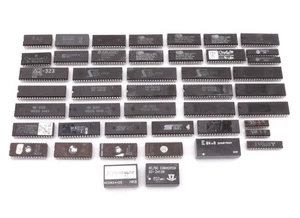 45x Ic Chip Circuito Convolare Flash Memoria Convertitore UV Eprom Dip Lot Bulk - Picture 1 of 1