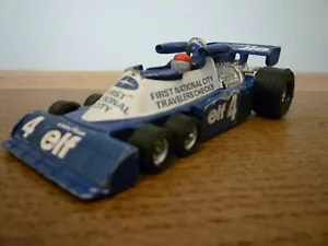 CORGI ELF TYRRELL FORMULA 1 PROGETTO 34 AUTO DA CORSA - Foto 1 di 4