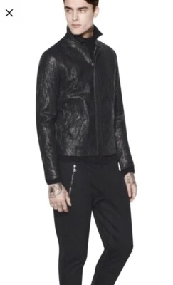Chaqueta de cuero arrugado negra John Varvatos nueva con etiquetas. Talla EU 48 USA 38. $2198 Foto 1 de 4