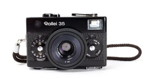 Rollei 35 Black with Tessar 3.5/40mm Made in Singapore No.6205932 READ !!! - Picture 1 of 11
