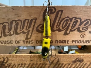 Vintage Rare Wood Minnow Jointed Pike Lure 4.25" Musky Detroit Folk Art Yellow - Picture 1 of 8