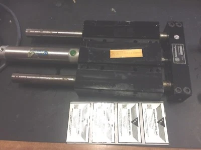 ROBOHAND DLT-25-a-c-5 THRUSTER   7" stroke  - Image 1 of 2