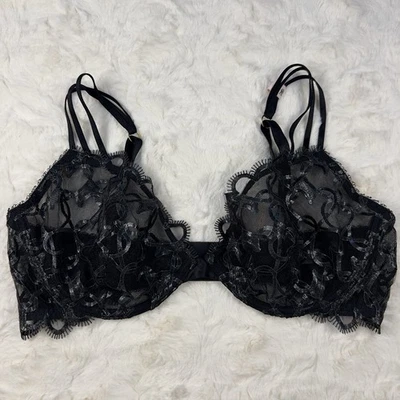 Sujetador Victoria’s Secret Muy Sexy Corazón Malla Corte Bajo Demi 36D Negro Encaje Con Aros Foto 1 de 4