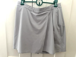 T31 Usado en Excelente Condición Para Mujer Talla 12 Athleta Skort Color Piedra Bolsillos Traseros - Imagen 1 de 7