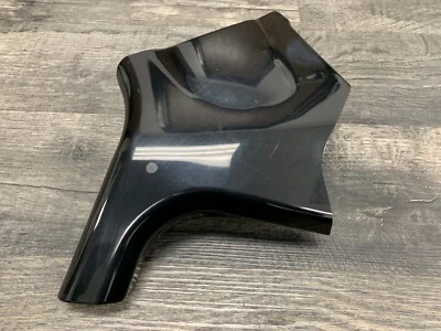 Cubierta de cuello marco delantero izquierdo negra Suzuki 2011-2022 VL800 C50 Boulevard OEM Foto 1 de 4