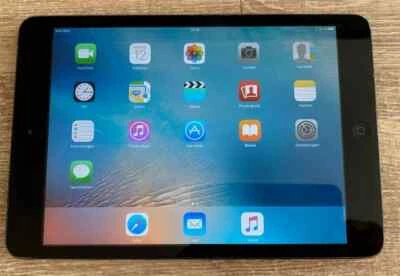 Apple iPad Mini A1454, 7,9", 32GB, Schwarz- Gebrauchsspuren - Bild 1 von 3
