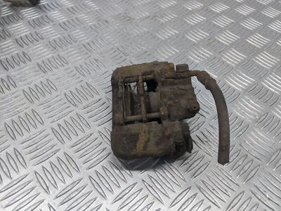 Pinza Toyota Rav4 Nrg Vvti Mk2 2001 1998cc (lado del conductor trasero)  Foto 1 de 4