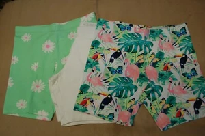 Girls 3 LOT STRETCH PLAY SHORTS White TROPICAL LEAF FLAMINGO Mint Daisy XL 14-16 - Picture 1 of 1