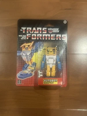 Transformers Age Of The Primes Walmart Exclusive Retro Card deluxe Seaspray NEW - Image 1 of 4