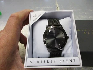 New Old Stock Geoffrey Beene Black Diamond Men's Quartz Watch Gunmetal Tone - Picture 1 of 4