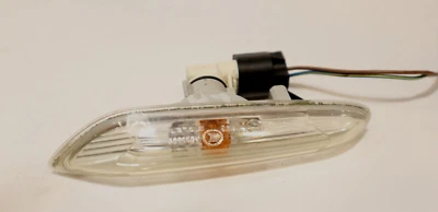 09-13 宝马 128i 328i 左/驾驶员转向指示器信号标记灯原始设备制造商 7253325 — 第 1/4 张图片