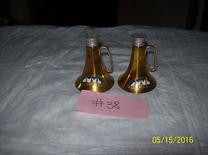 Vintage NEW YORK Salt and Pepper Shakers MEGA PHONE Merchandise Souvenirs NEW - Picture 1 of 3