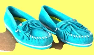 Minnetonka Womens Turquoise Suede Moccasins Size 8.5 w/ Fringe & Bow Tie Detail - Picture 1 of 8