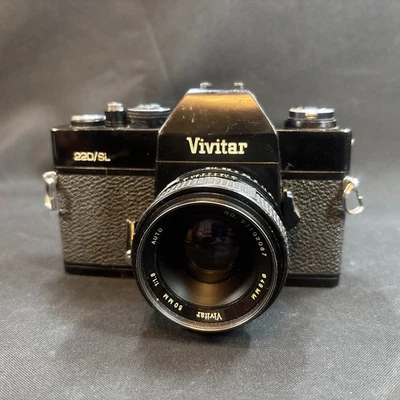 Vivitar 220/SL 35mm SLR Film Camera, Vintage Vivitar 50mm f1.8 Auto Lens Working - Image 1 of 4